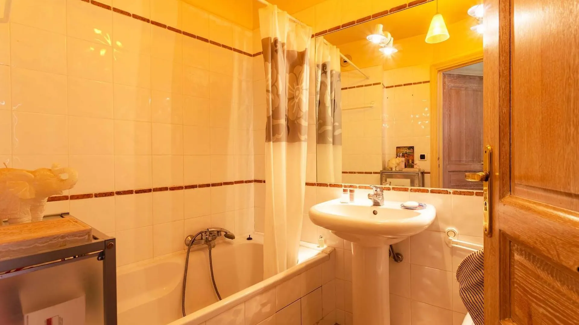 La Casa Ap4409 By Riviera Holiday Homes Villefranche-sur-Mer 0*,  France